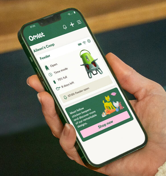 app screen showing smart chicken feeder status