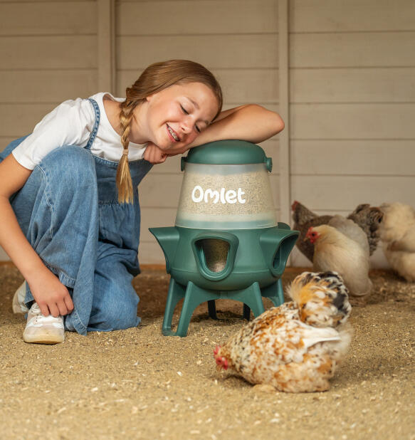 sturdy and durable chicken feeder with no spill technology